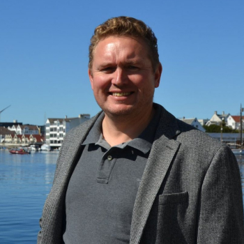 Kåre Olav Krogenes i Viewpoint står bak Spidercage-merden som Hytech Engineering har bistått med. Foto: Maritimt Forum for Haugalandet og Sunnhordland